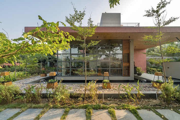 İlgi Çekici Bir Konut Tasarımı: The Foliage House