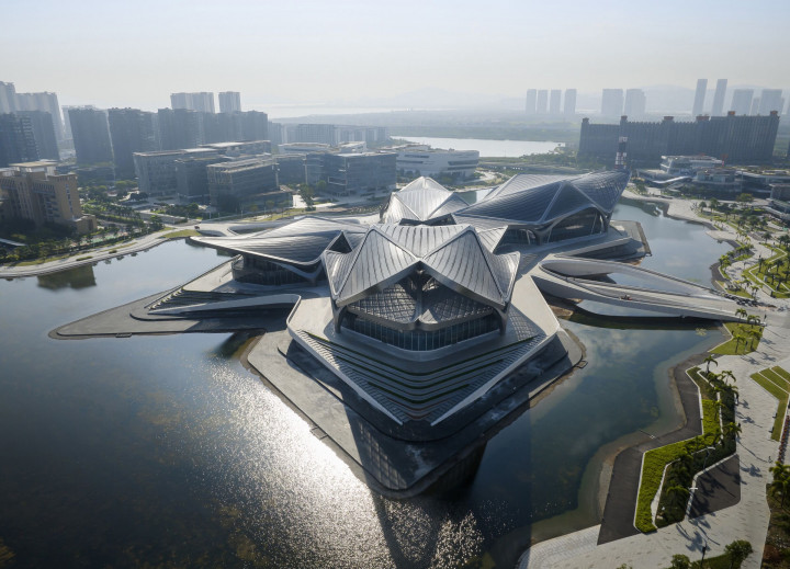 Sürdürülebilir Bir Yapı Örneği Zhuhai Jinwan Sivil Sanat Merkezi