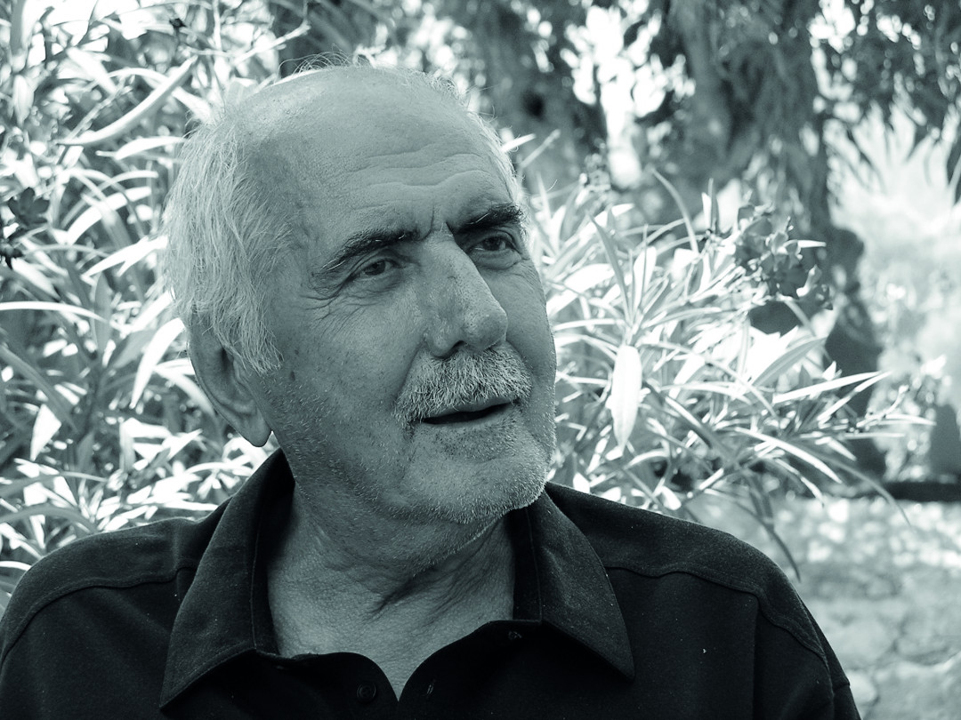 Dr. Turgut Cansever Dr. Turgut Cansever