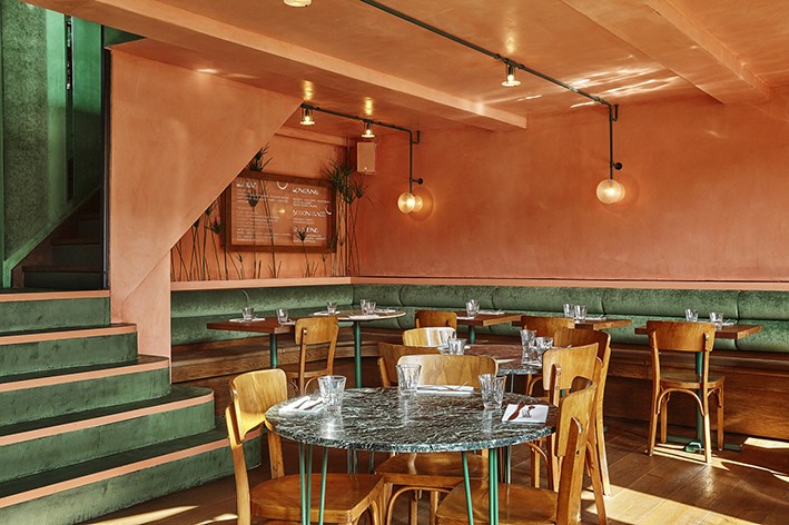 Estetiğin Ötesinde Renk: İç Mekanlarda Yeşilin Psikolojisi