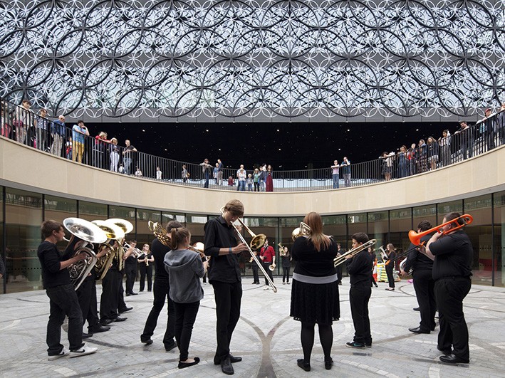 Kütüphanelerde Amfi Tiyatro ÖRnekleri