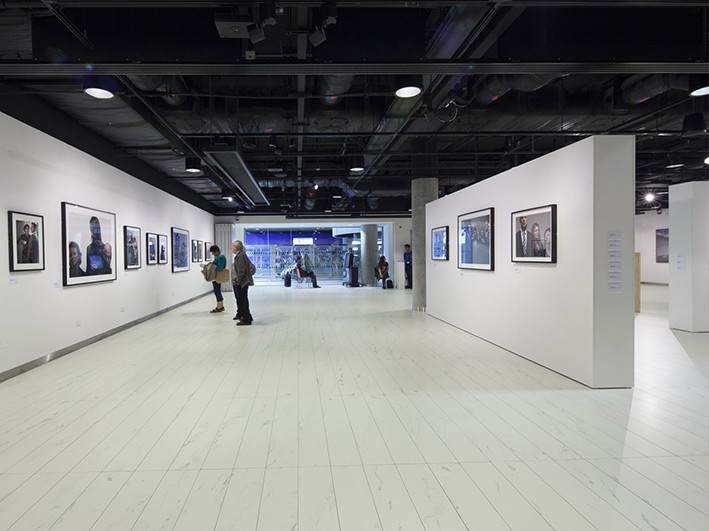 Kütüphanelerde Sergi Alanı Örnekleri