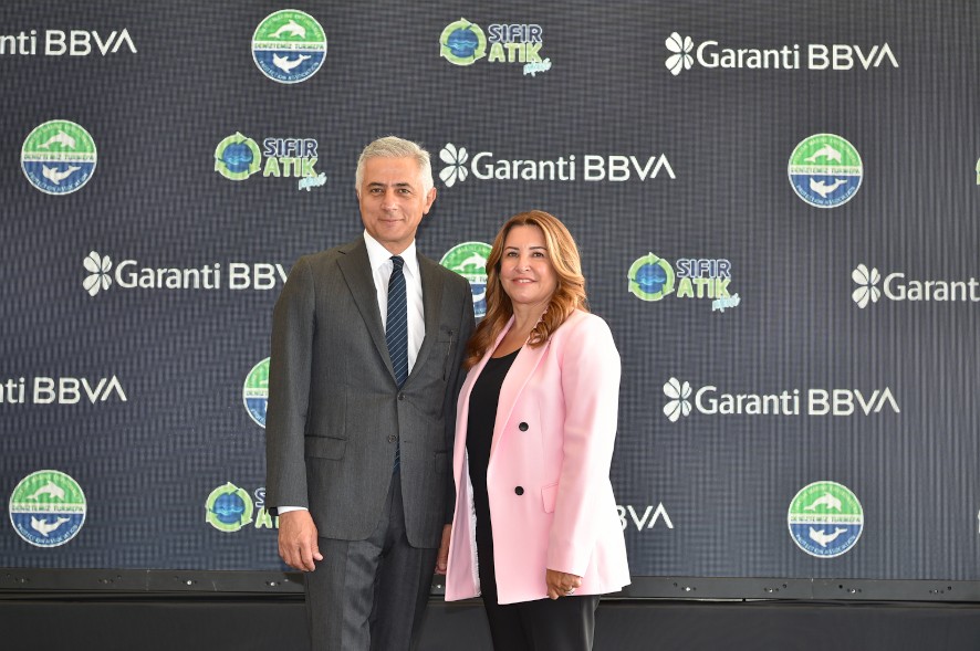 Recep Baştuğ ve Şadan Kaptanoğlu