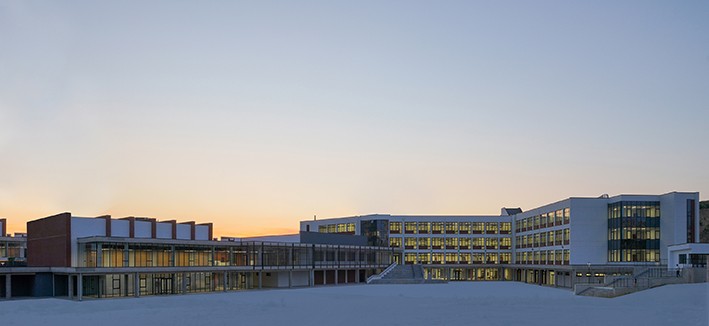 Aura Design Studio Gazi Anadolu Lisesi'ni Tasarladı!