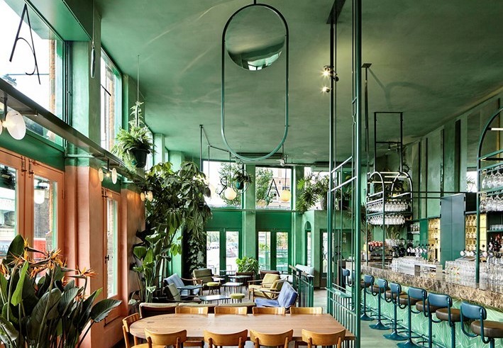 Estetiğin Ötesinde Renk: İç Mekanlarda Yeşilin Psikolojisi