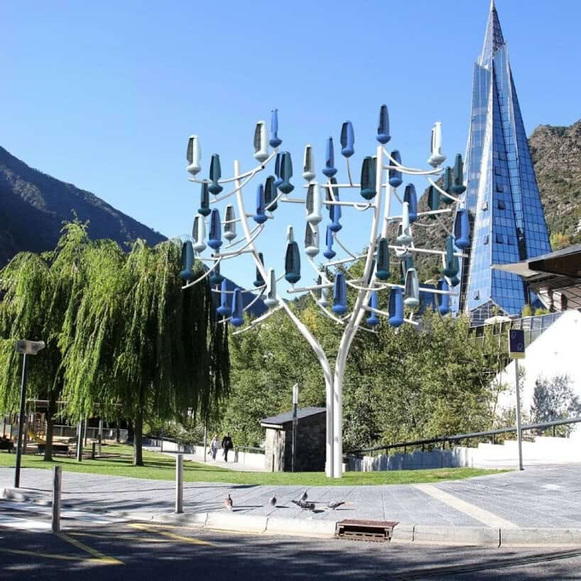 Aeroleaf Hybrid'in Ağaç Şeklindeki Rüzgar Türbini