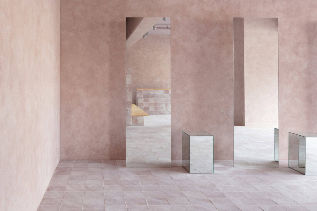 AkzoNobel: “Sweet Embrace”