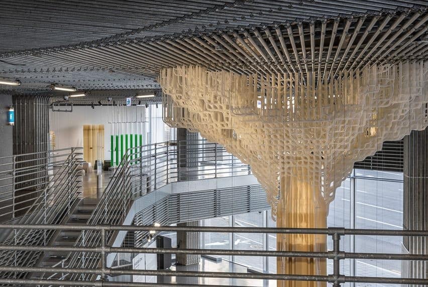 Algler Havayı Temi̇zleyen Bi̇yopoli̇mer Ağaca Dönüştü Algler Havayı Temi̇zleyen Bi̇yopoli̇mer Ağaca Dönüştü