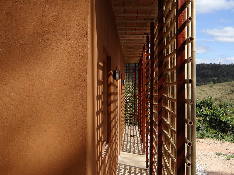 Bambudan Yapılmış Bir Konut