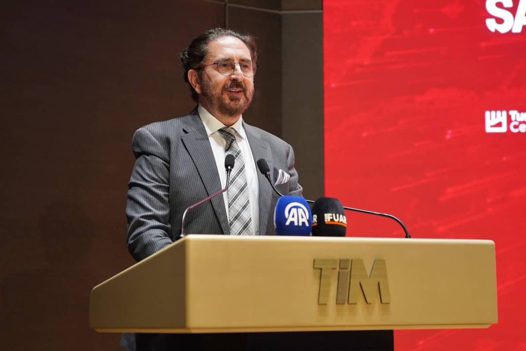 ÇCSİB Başkanı Erdem Çenesiz