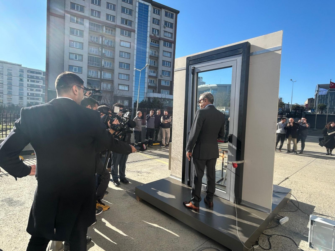 Çuhadaroğlu Alüminyum Yangına Dayanıklı Kapı