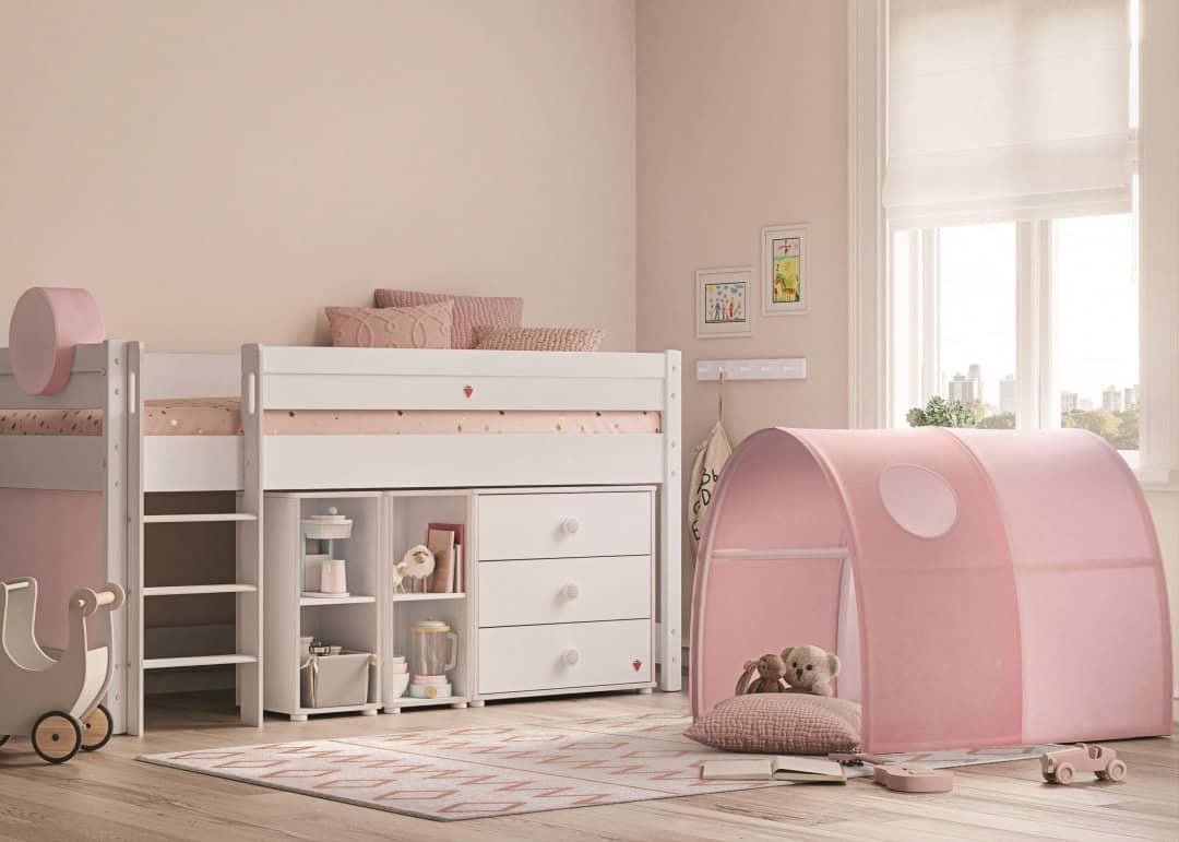 Çilek çocuk odası