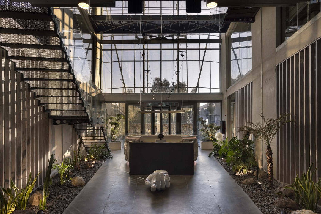 Endo Endüstriyel Fabrika Binası ve Yönetim Ofisleri