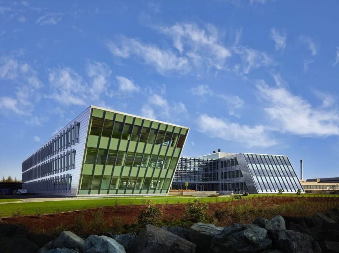 Federal Center South Building 1202 –