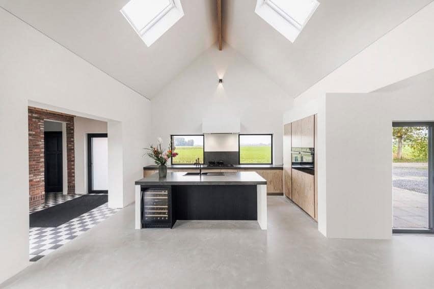 Geleneksel Çiftlik Evi