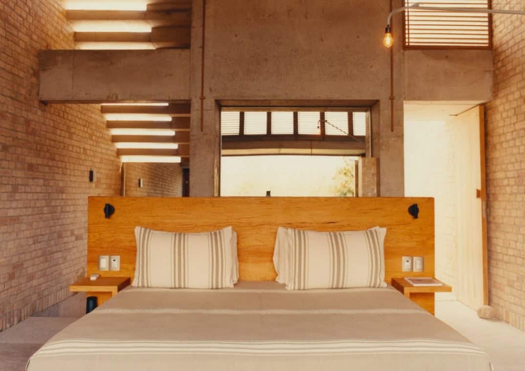 Güneş Enerjisiyle Çalışan Bir Otel