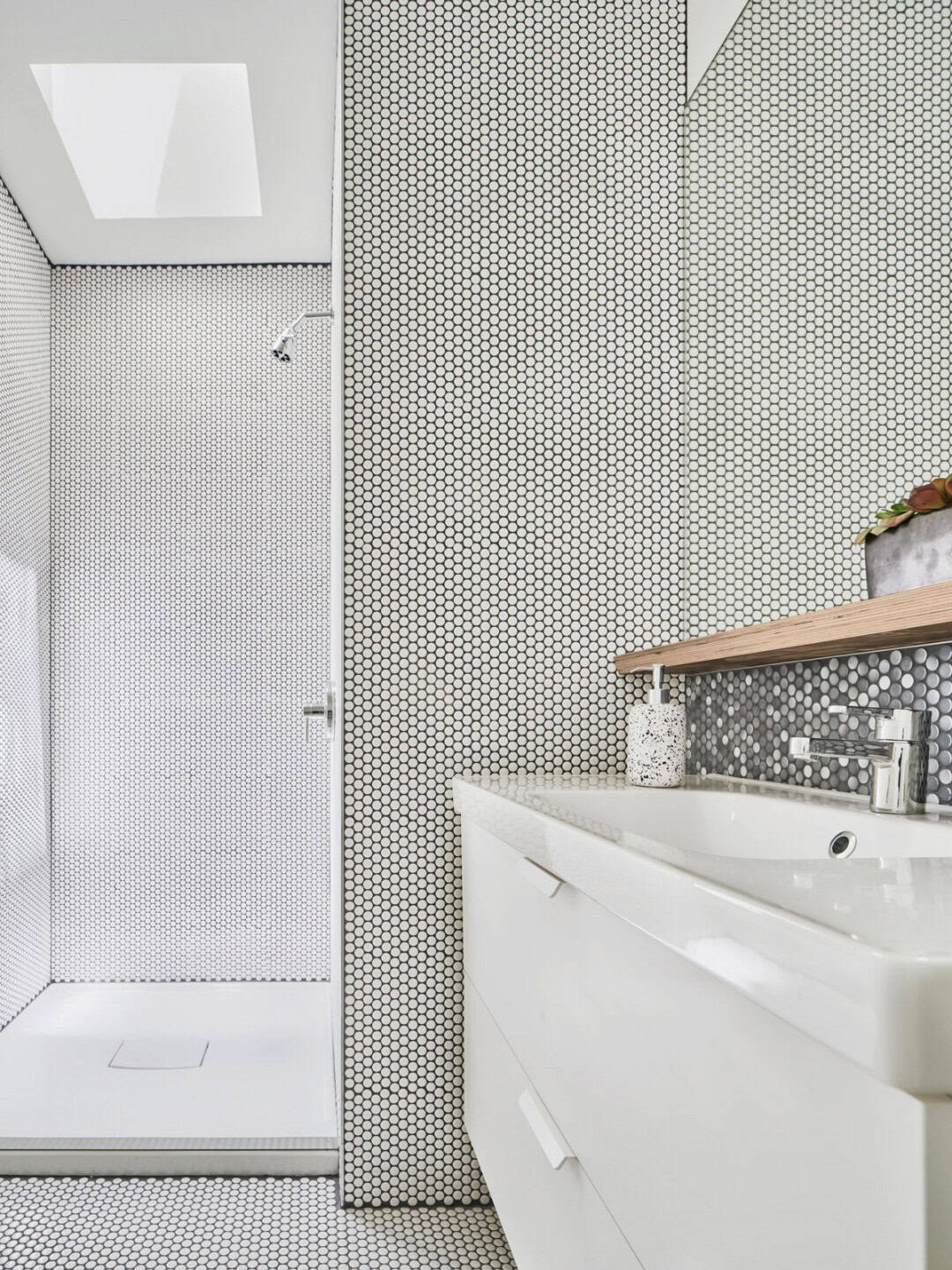 Hollyhock Apartments