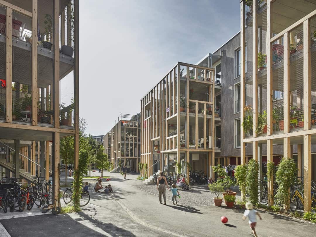 Huebergass Sürdürülebilirliğin Ötesinde Bir Konut Geliştirme Projesi