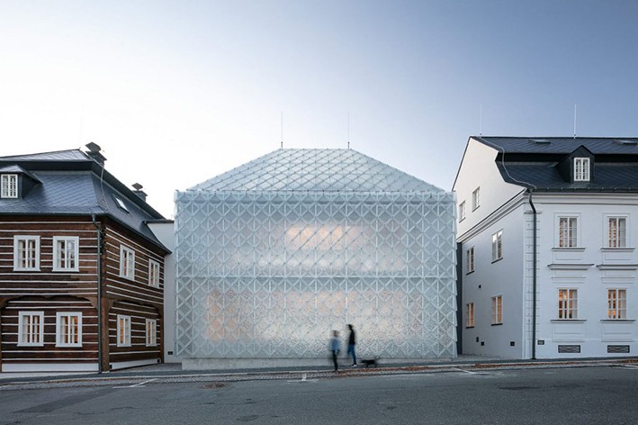 Sürdürülebilir Cam Ev Örnekleri