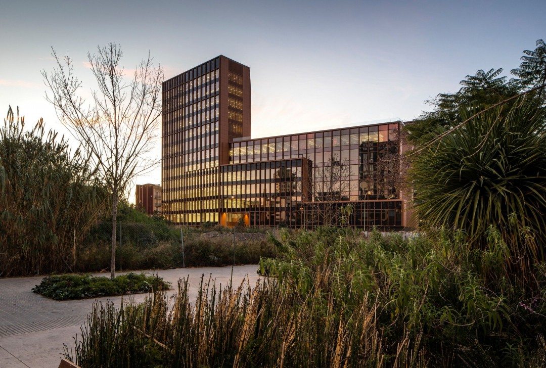 İspanya'nın İlk Akıllı ve Sürdürülebilir Binası