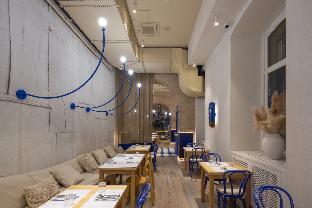 Kaspiyka Bir Sahil Restoranı