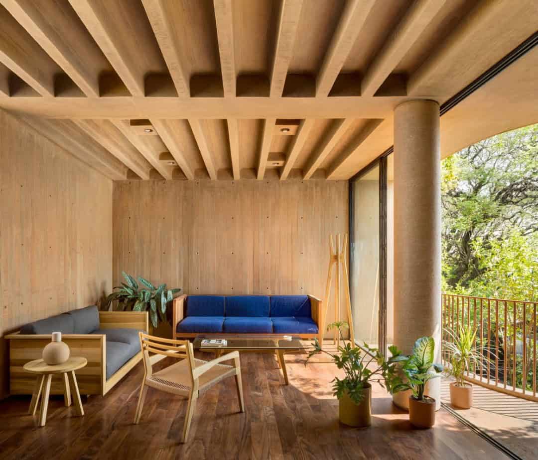 LC 710 / Taller Héctor Barroso