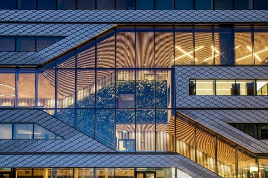 MVRDV'nin Sürdürülebilir ve Sökülebilir Ofis Binası