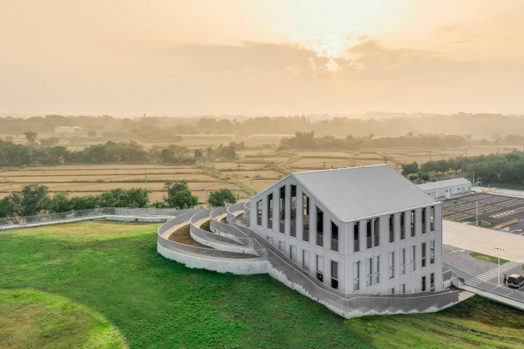 MVRDV'nin Yeşil Çatıyla Kaplı Tasarımı