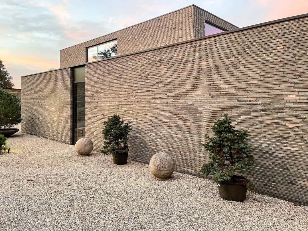 Modern ve Enerji Nötr Bir Yapı