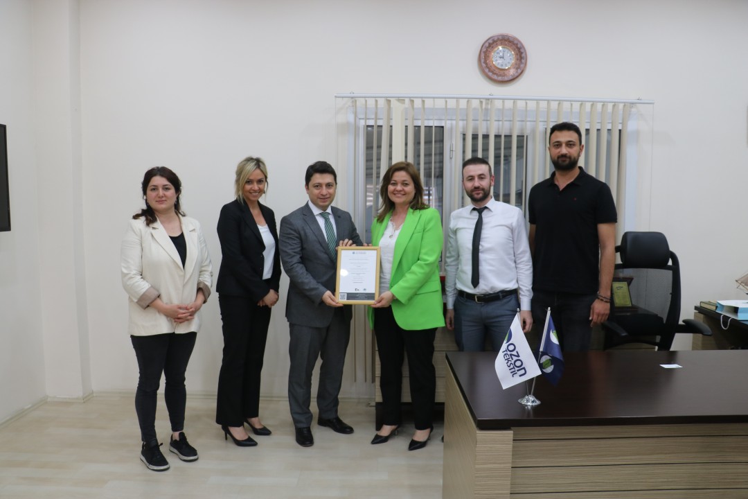 Ozon Tekstil, CK Enerji Çamlıbel Elektrik Aracılığı ile Yeşil Enerji Sertifikası Aldı