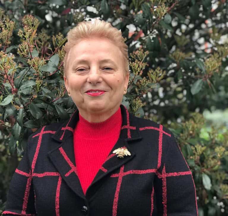 Prof. Dr. Filiz Karaosmanoğlu Prof. Dr. Filiz Karaosmanoğlu