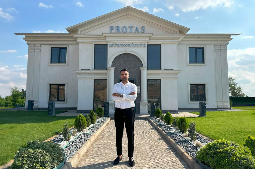Protas Yöneticisi ve Kurucu Ortağı Fatih Gebel