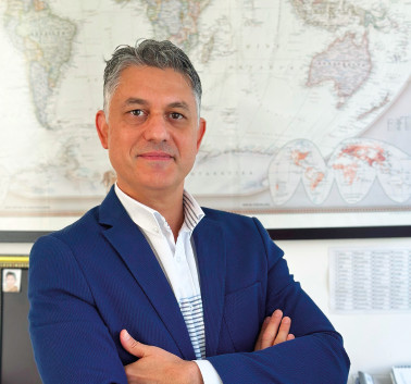 Saint-Gobain Türkiye Mimari Çözümler Müdürü Kubilay Büyüklü