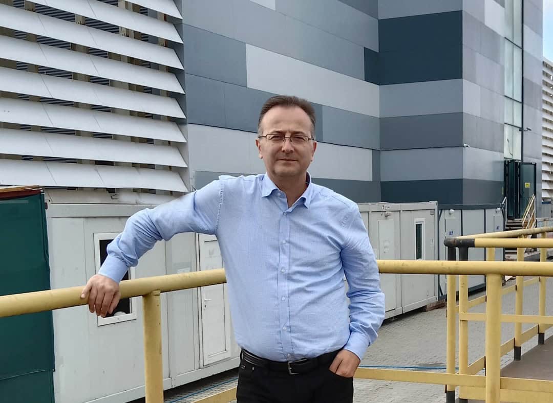 Serban İnşaat Veri Merkezleri Direktörü Mesut Küçük Serban İnşaat Veri Merkezleri Direktörü Mesut Küçük