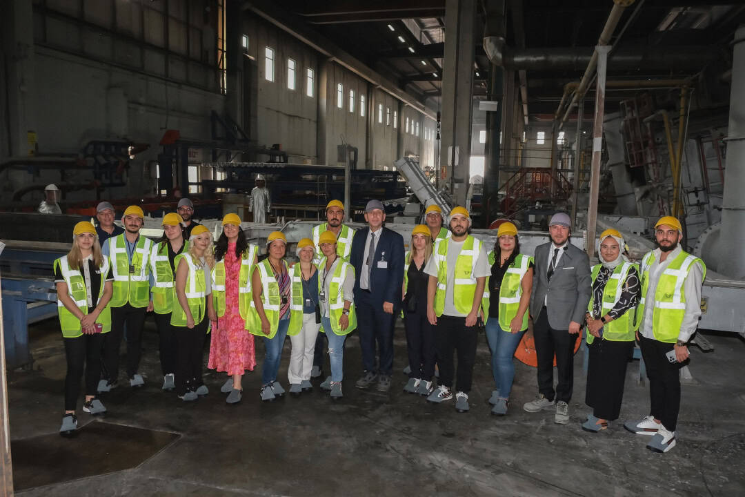 Sistem Alüminyum Fabrika Gezis Sistem Alüminyum Fabrika Gezis