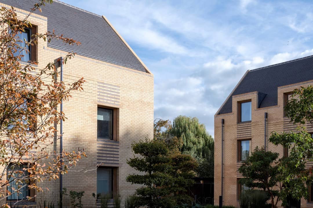 Cambridge'nin Passivhaus Öğrenci Konutları Cambridge'nin Passivhaus Öğrenci Konutları