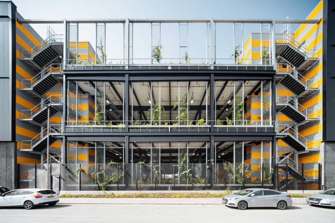 Sürdürülebilir Tasarlanmış Hafif Sanayi Binası Sürdürülebilir Tasarlanmış Hafif Sanayi Binası