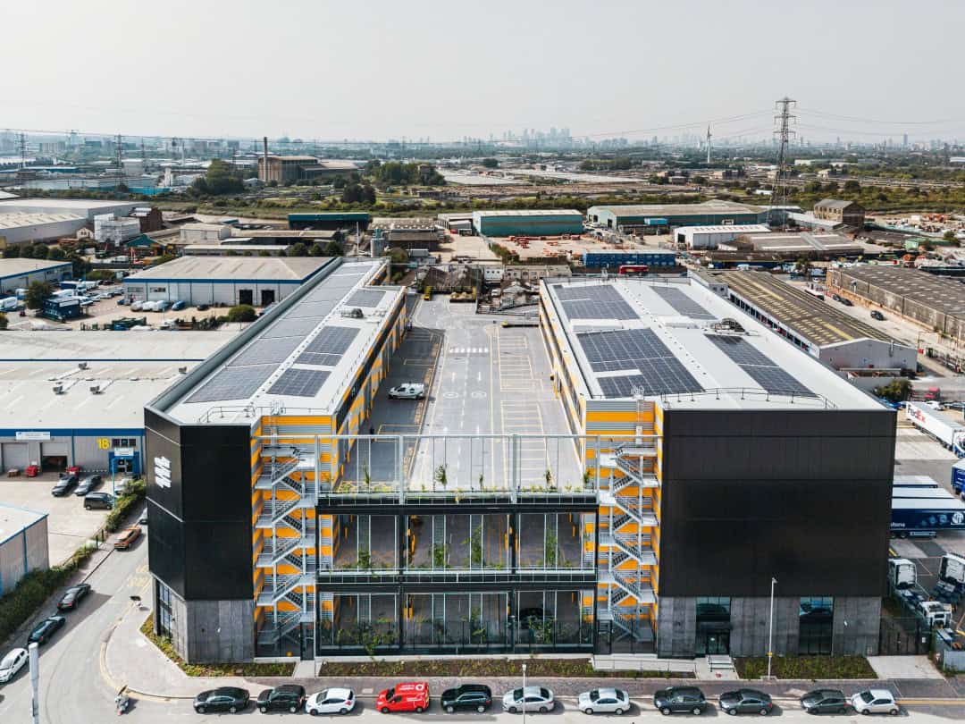 Sürdürülebilir Tasarlanmış Hafif Sanayi Binası Sürdürülebilir Tasarlanmış Hafif Sanayi Binası