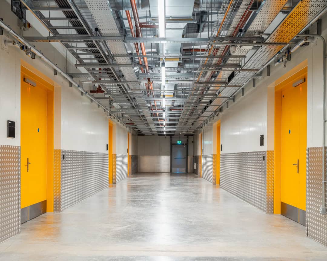 Sürdürülebilir Tasarlanmış Hafif Sanayi Binası Sürdürülebilir Tasarlanmış Hafif Sanayi Binası