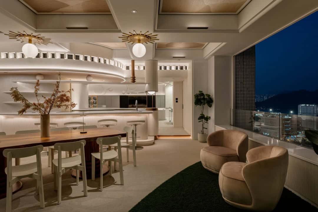 Sürdürülebilir Tasarlanmış Bir Hafta Sonu Kaçamak Evi Sürdürülebilir Tasarlanmış Bir Hafta Sonu Kaçamak Evi