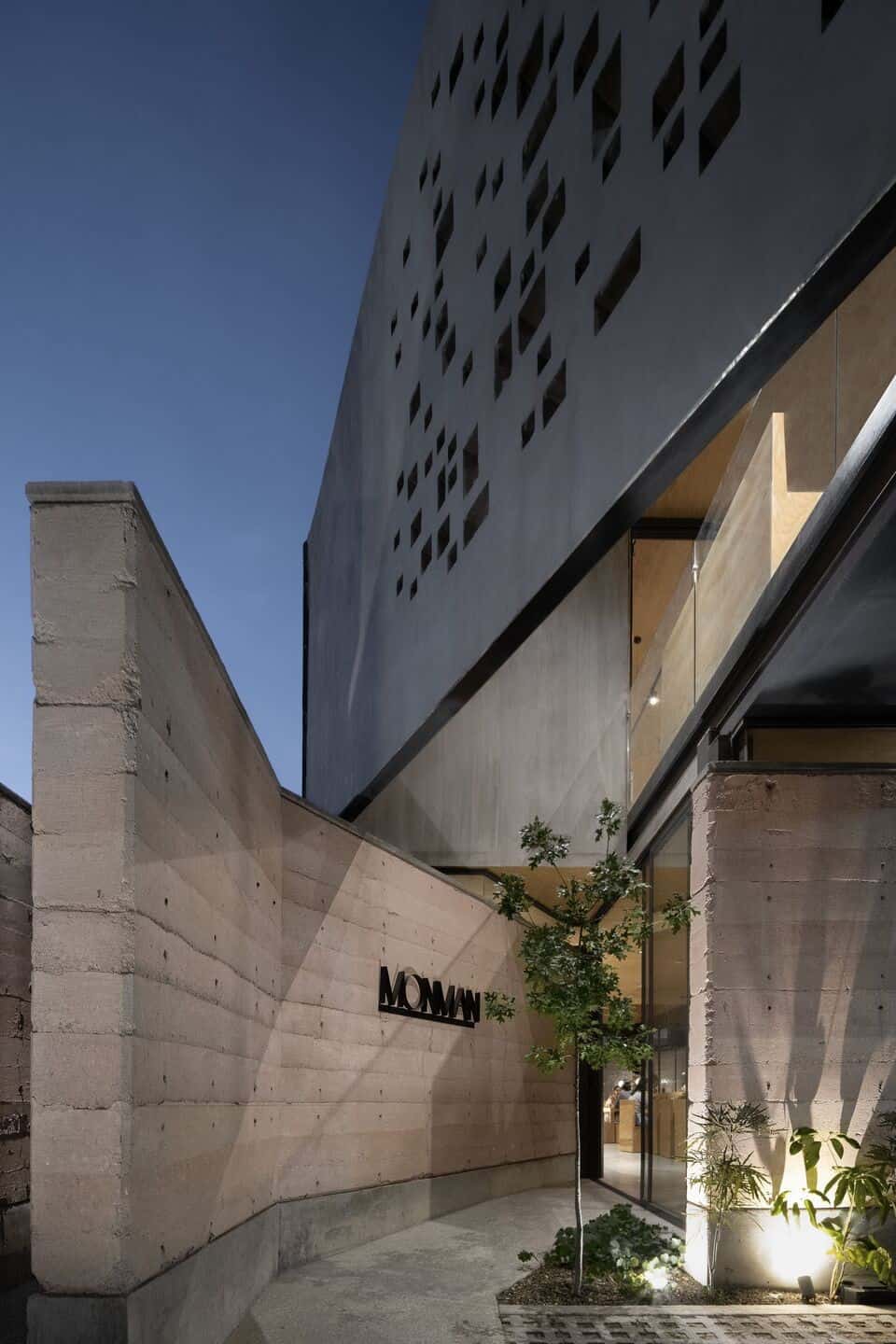 Sürdürülebilirliğin Ötesinde Tasarlanmış Bir Kafe