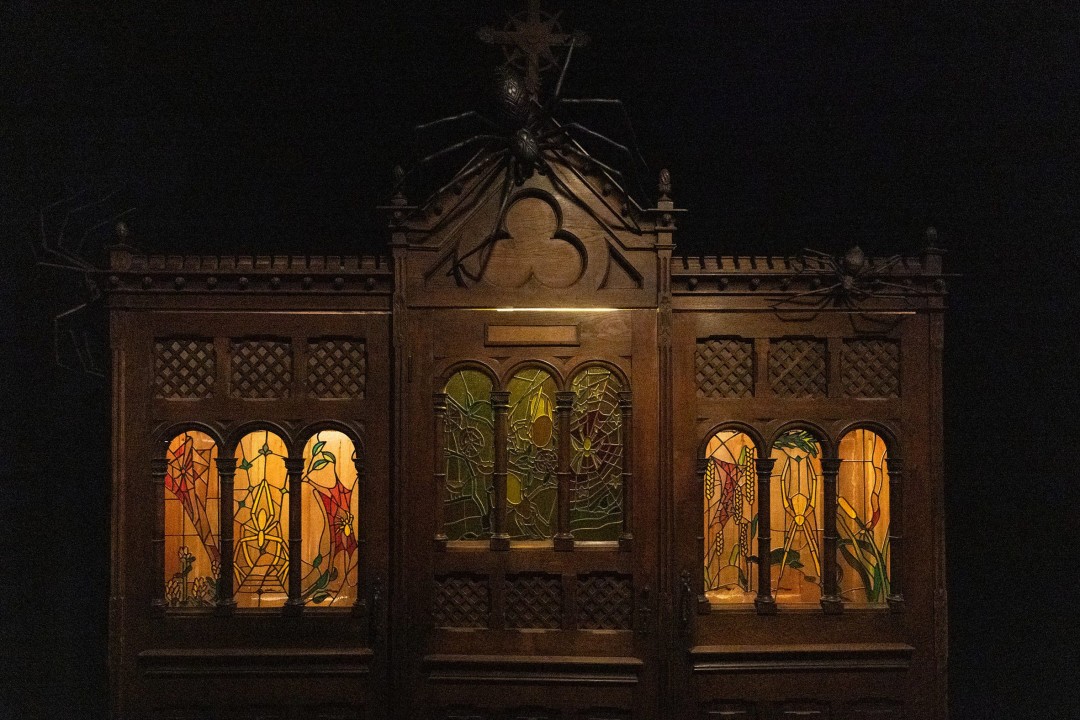 Tomás Saraceno Serpentine Galerisini Bütün Canlı Türlerini Kapsayacak Şekilde Tasarlıyor