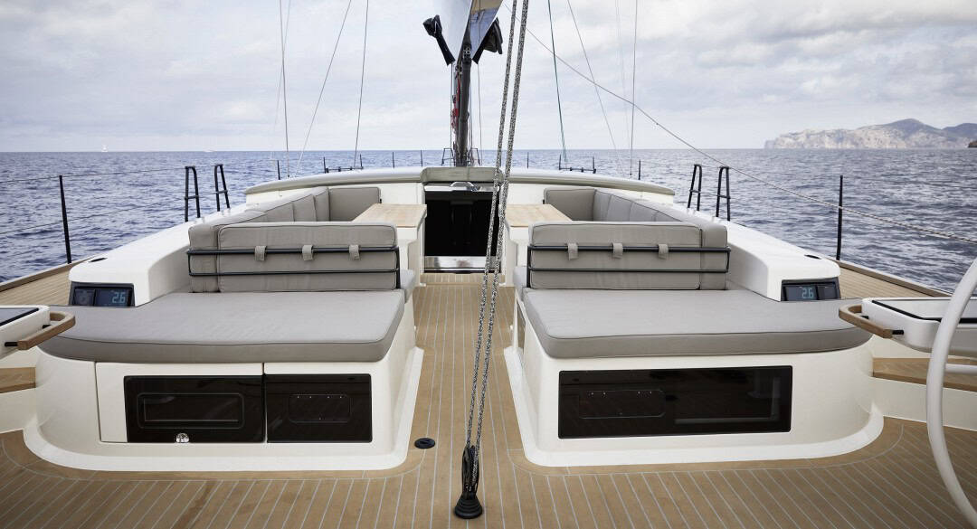 YYatchs Bella YYatchs Bella