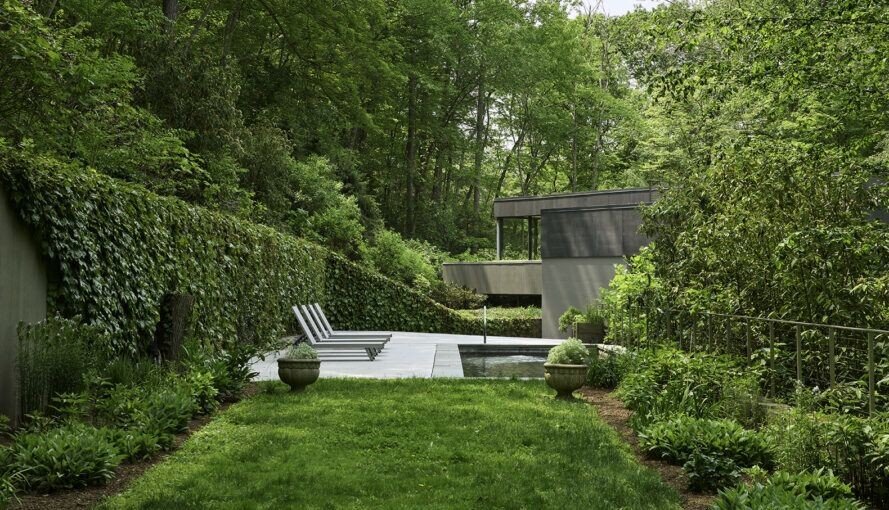 Yeşil Çatılı ve Minimum Saha Etkisine Sahip Bir Konut