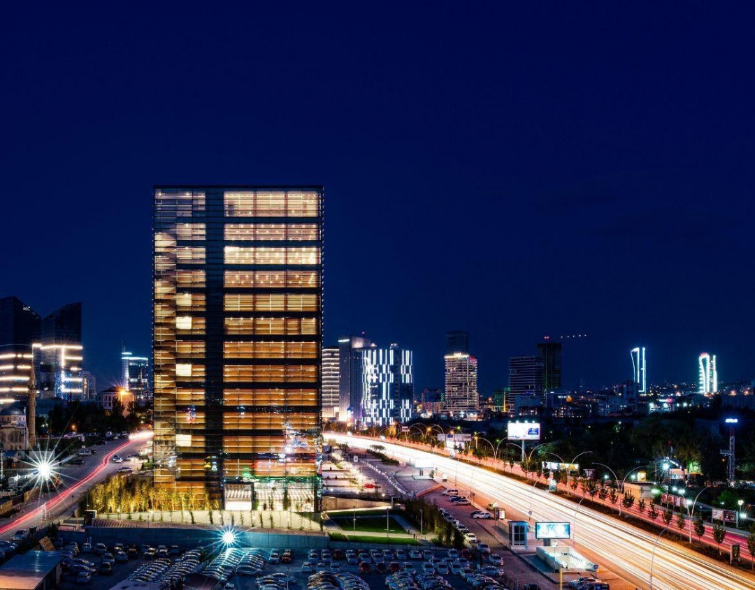 312 Vista, AW Architects - rggA, Fotoğraf: Florian Holzherr