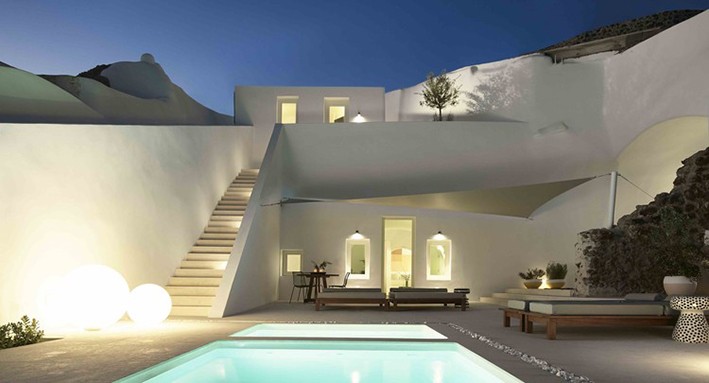 Summer Cave House in Santorini
