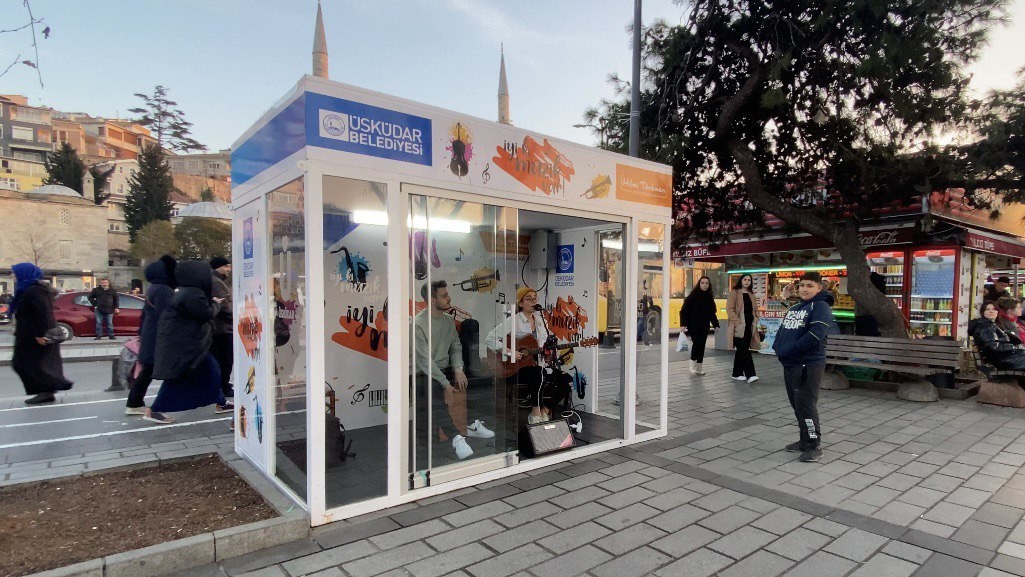 Sokak Müzik Kulübesi