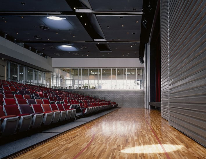 The Gary Comer Youth Center