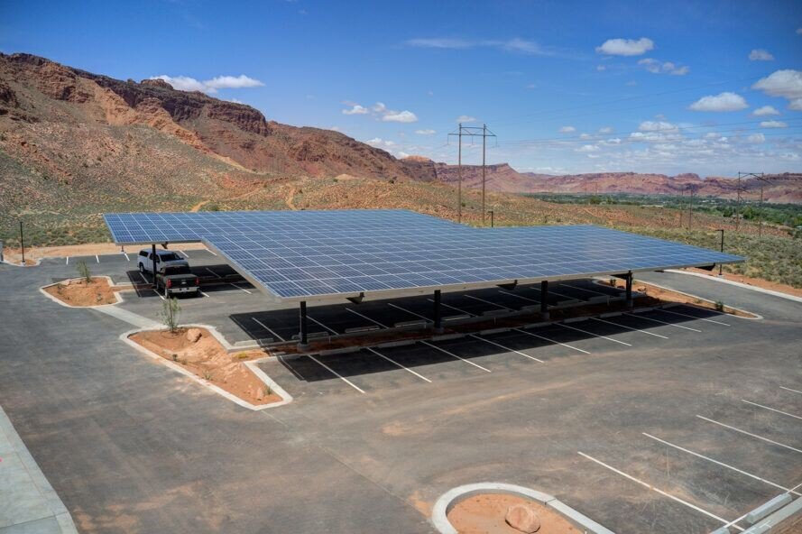 Utah Carolyn Üniversitesi Utah Carolyn Üniversitesi