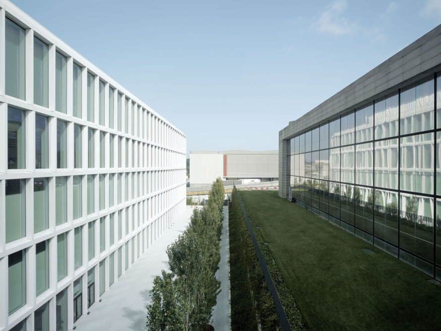 Zara.com ofis binası Zara.com ofis binası